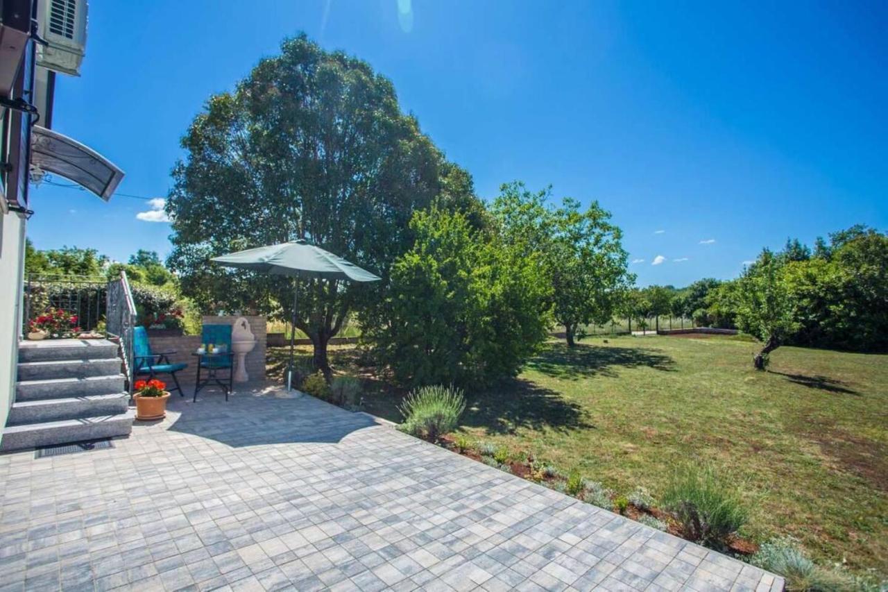 Apartment Green Oasis 1 Umag Eksteriør bilde